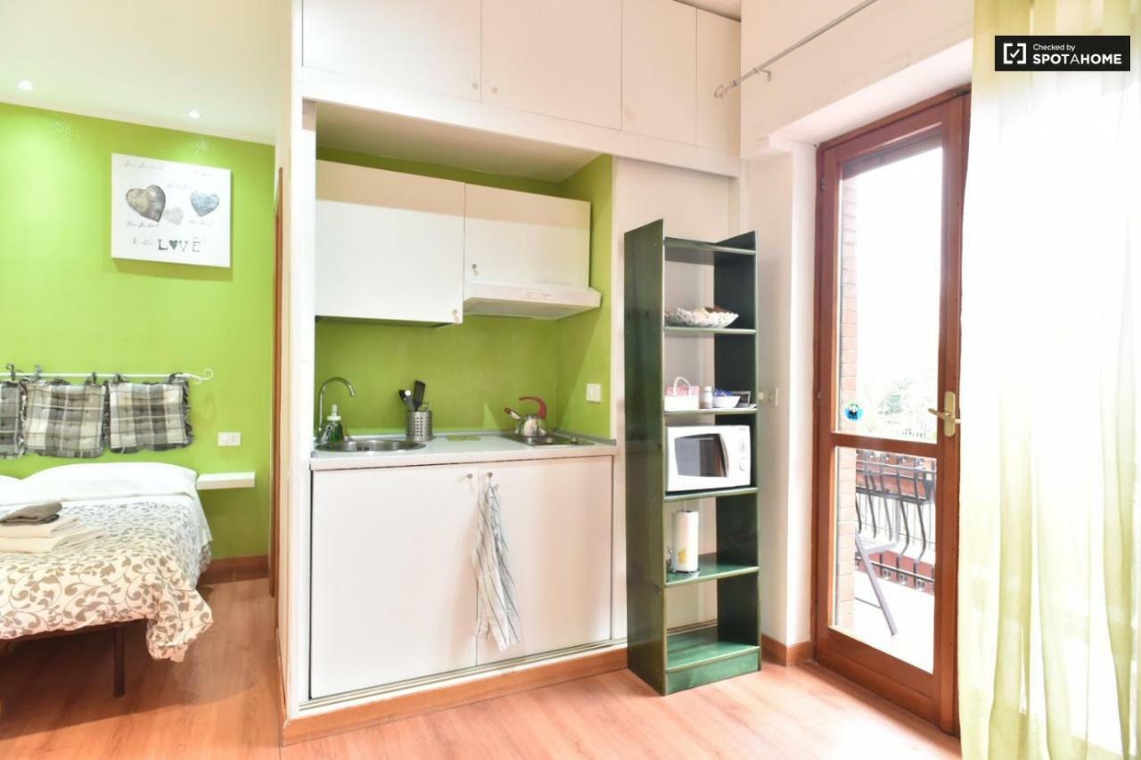 Magenta Superior Terrione 83 Apartment Rome Exterior photo